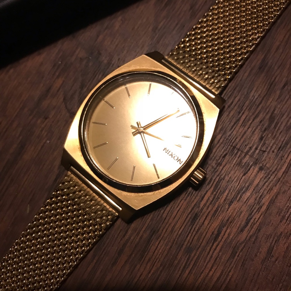 Nixon adjustable watch